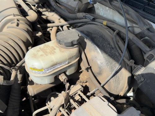 2002 Chevy S10 Blazer Power Brake Booster with Master Cylinder 4.3L 15234951