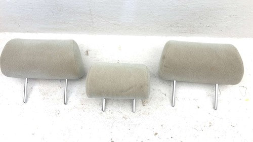 2007-2008 Toyota Corolla Set Of Head Rests Oem Rear Head Rest Center