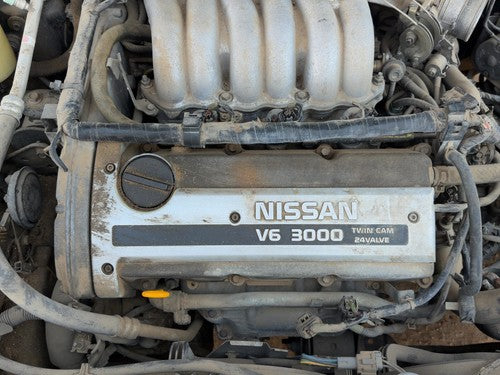 1998 Nissan Maxima Front Valve Cover Oem 3.0L