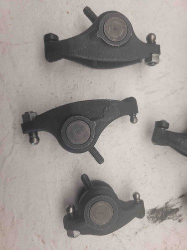 2005 Dodge Ram 3500 Rocker Arms 5.9L Cummins