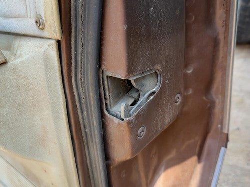1974 Chevy Impala Passenger Right Front Door Latch With Rods/Cables Oem