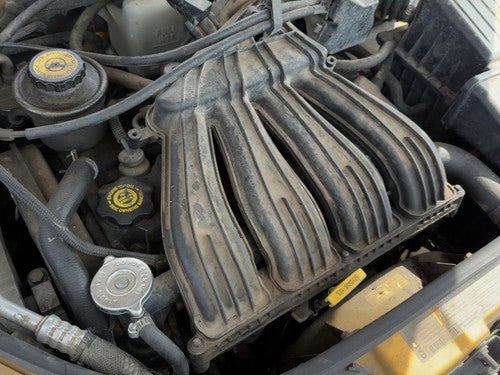 2001-2010 Chrysler Pt Cruiser Valve Cover Oem 2.4L 4777473Ab