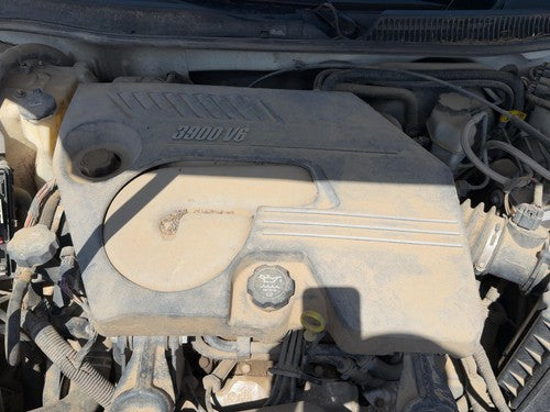 2006 Chevy Monte Carlo Engine Cover Top Plastic Shield Oem 3.9L 12598608