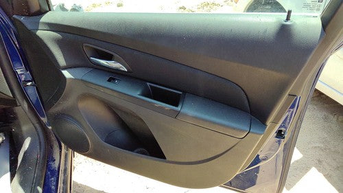 11-14 Chevy Cruze Passenger Right Front Door Trim Panel With Switches Black Aff