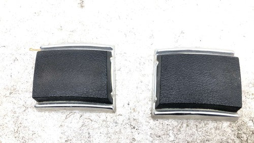 1989 Dodge D100 Driver Passenger Left Right Rear Cab Corner Mouding Pair Set Oem