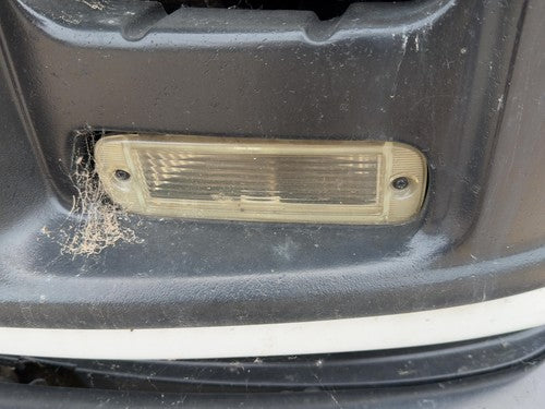 96-02 Express Van 2500 Driver Left Front Turn Signal Light Lamp Lower Mounted