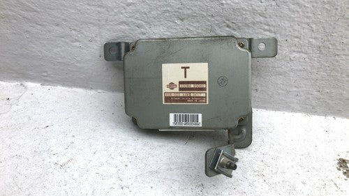 2004-2005 Nissan Titan Transfer Case Control Module Computer Oem 330848S060