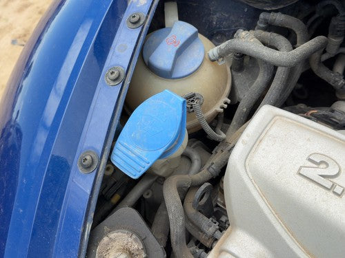 2006-2010 Windshield Washer Fluid Reservoir With Pump Oem Wiper Tank 1C0955453M