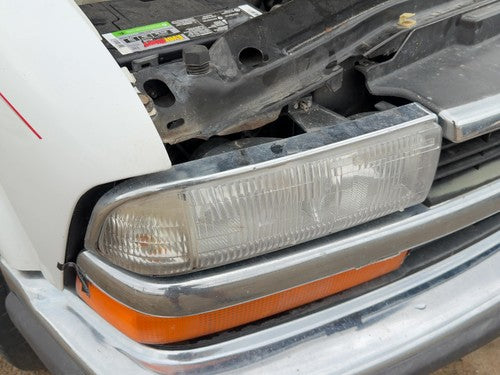 1998-2005 Chevy S10 Blazer Passenger Right Head Light Oem Front Lamp 16525722