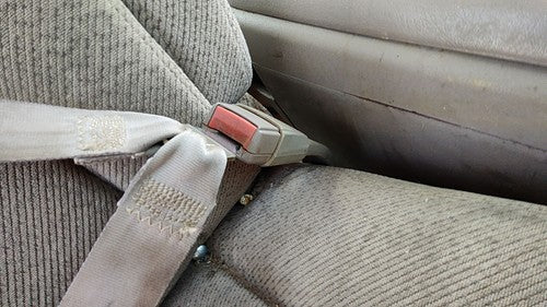 96-00 Silverado 2500 Passenger Right Front Seat Belt Buckle Receiver Oem Tan 52D