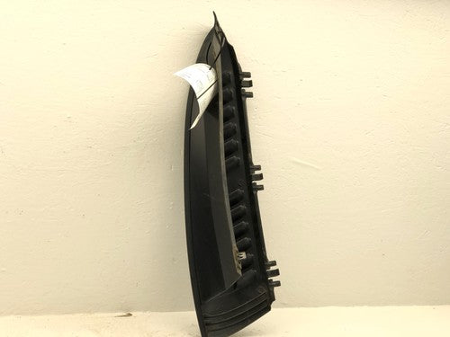 2005 Gmc Yukon Driver Left Upper Quarter Moulding Trim Panel Oem Corner