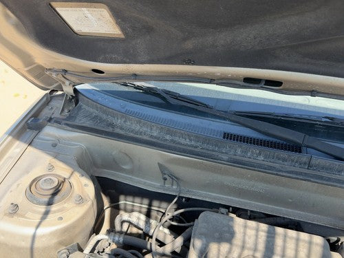 2001-2006 Hyundai Elantra Windshield Wiper Cowl Vent Trim Panel Oem Cover