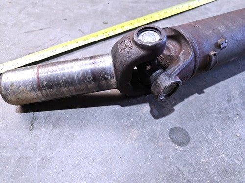 2004-2007 Chevy Silverado 2500 Rear Drive Shaft Oem Back Driveline 4X4 25776613