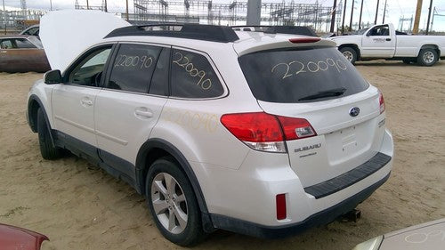 2013 Subaru Legacy Outback Complete Set Of Rear Cargo Mats Oem Rubber Trays
