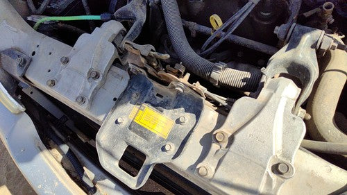 1997-2005 Chevy Venture Hood Latch Assembly With Bracket Oem 15871561