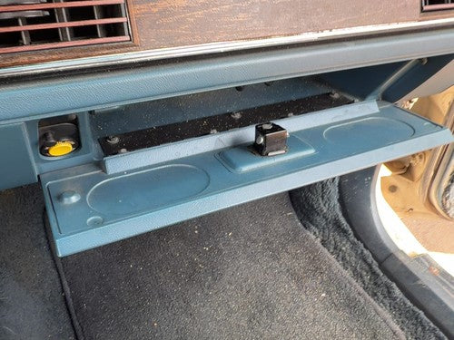 1986 Oldsmobile 98 Glove Box Assembly Complete Door With Latch Oem Blue