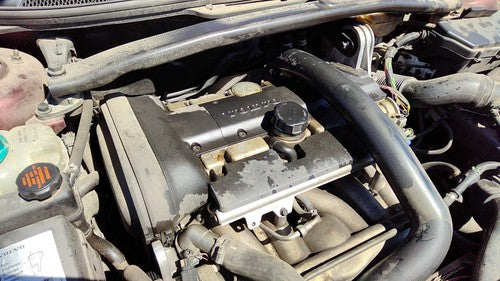 2001 Volvo V70 Xc Valve Cover Oem 2.4L Turbo
