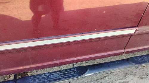 97-02 Ford Expedition Driver Left Front Moulding From Door Trim Strip Maroon Jl
