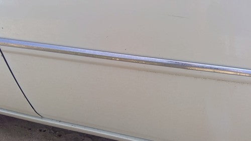 08-09 300 Driver Left Rear Moulding From Door Oem Back Trim Strip White Pwg