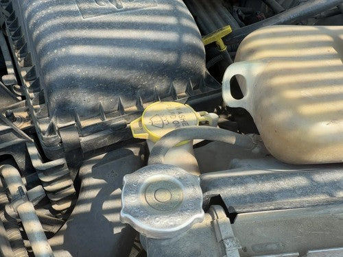 00-02 Dodge Ram 1500 Windshield Washer Fluid Reservoir With Pump Oem Wiper Tank