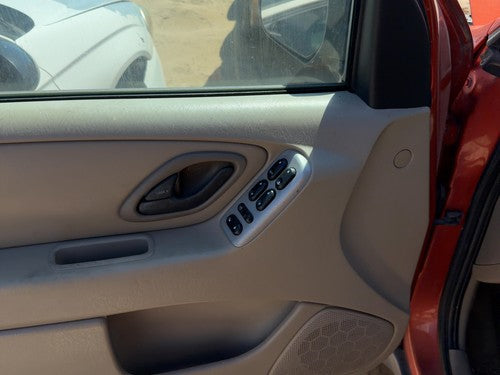 05-06 Escape Driver Left Front Door Trim Panel With Master Switch Pebble Tan Ah