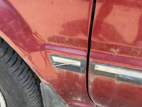 1985-1988 Nissan Maxima Driver Left Moulding From Fender Oem Trim Strip