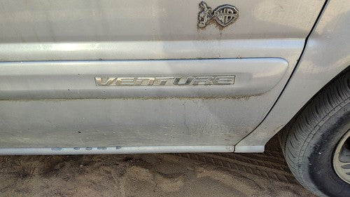 97-05 Venture Passenger Right Front Moulding From Door Oem Trim Strip Silver 17U