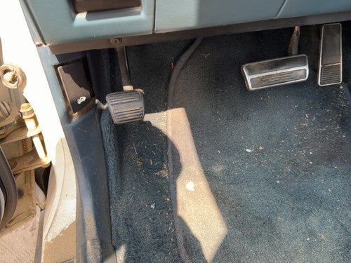 1986 Oldsmobile 98 Parking Brake Pedal Assembly Oem Complete Emergency Unit