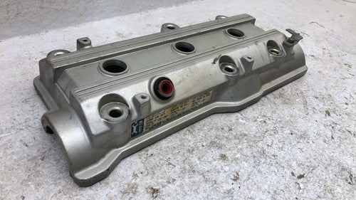 1988 Toyota Camry Rear Back Valve Cover Oem 2.5L V6