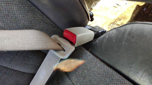 1998-2000 Chevy Venture Passenger Right Front Seat Belt Buckle Receiver Oem Gray