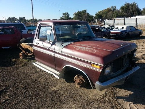 1978-1979 Ford F100 Passenger Headlight Door Chrome Surround Trim Oem D8tz13064e