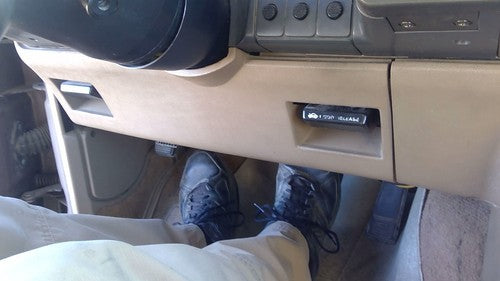 1990-1995 Chevy Astro Lower Dash Under Column Knee Bolster Trim Panel Oem Tan