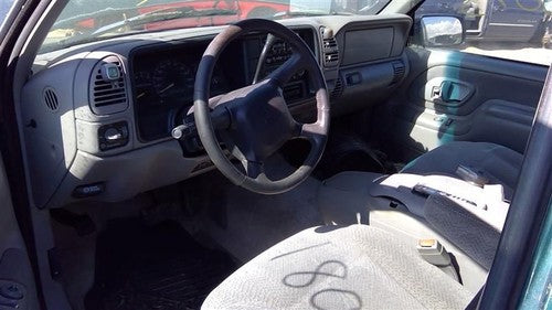 1994-1999 Chevy Suburban Passenger Corner/Park Light Side Marker 05977738