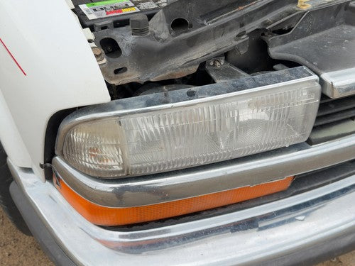 1998-2005 Chevy S10 Blazer Passenger Right Head Light Oem Front Lamp 16525722