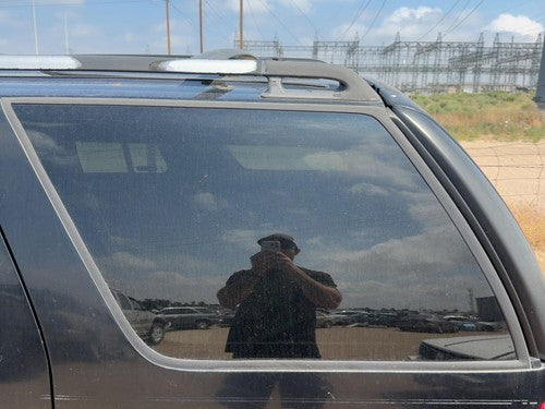 1997-2004 Chevy S10 Blazer Driver Left Rear Quarter Glass Back Side Window Oem