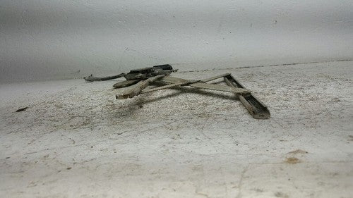 1990-1995 Toyota 4 Runner Passenger Front Window Regulator Electric 6980135040