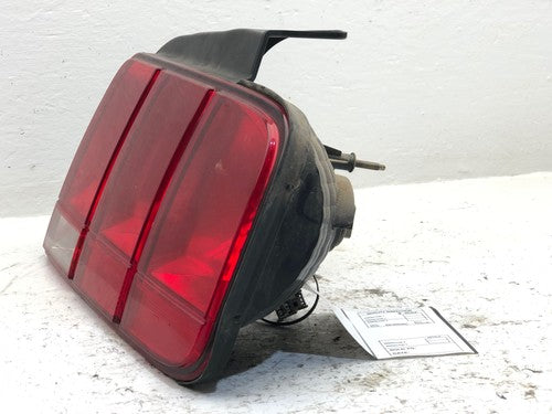 2005-2009 Ford Mustang Passenger Right Tail Light Oem Rear Brake Lamp