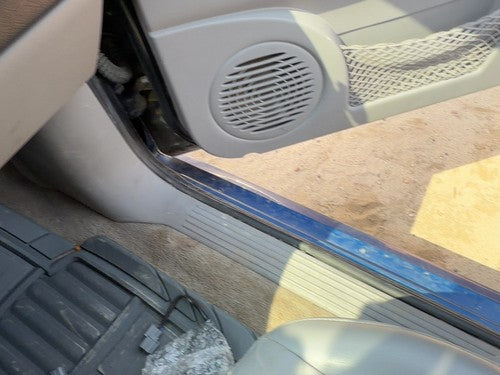 2002-2006 Saturn Vue Redline Passenger Right Lower Kick Trim Panel Oem Gray 17D
