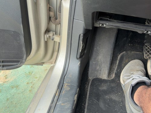 2014 Vw Jetta Driver Left Lower Kick Trim Panel Oem Black