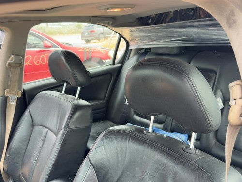 2000 Infiniti I30 Pair Of Front Headrests Oem Left Right Set Seat Black