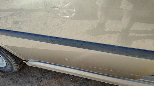 00-05 Impala Passenger Right Rear Moulding From Door Back Trim Strip Gold 49U