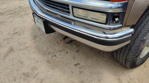 1988-2000 Silverado 2500 Front Bumper Assembly With Brackets Oem 15574111