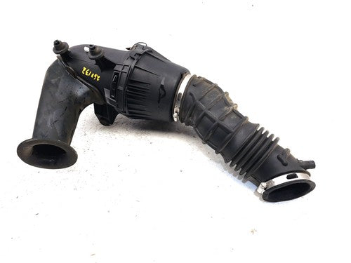 02-04 Mustang Complete Air Intake Cleaner Filter Box Housing With Tube Oem 3.8L