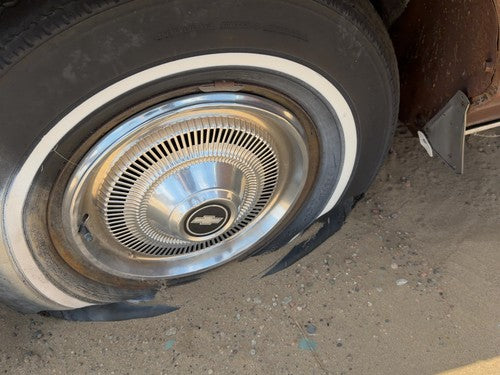 1971-1976 Chevy Impala Set of Four 15 Inch Hubcaps Wheel Covers OEM 03968761