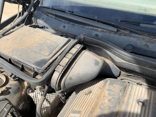 2001-03 BMW 530i Passenger Right Fresh Cabin Air Vent Box Assembly