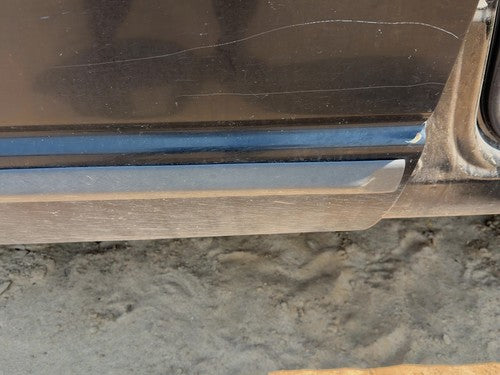 2002-2006 Dodge Ram 1500 Passenger Right Rear Moulding From Door Oem Back
