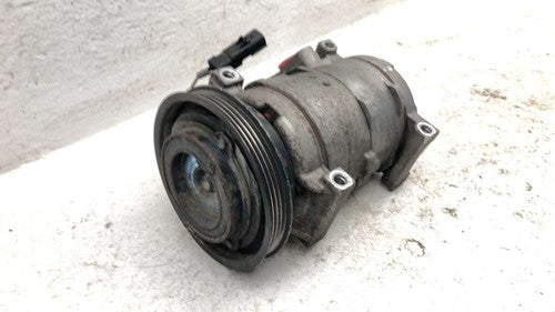 2001 Pt Cruiser Ac Compressor Air Conditioner Pump Assembly Oem 2.4L 5058031Aa