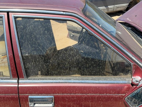 1985-1988 Nissan Maxima Passenger Right Front Side Window Door Glass Oem