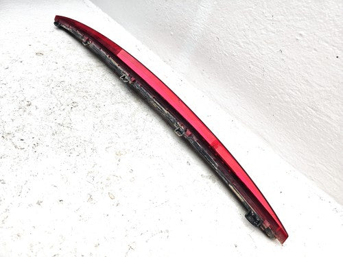 2004-2009 Cadillac Srx Third Brake Light Middle Lamp Oem