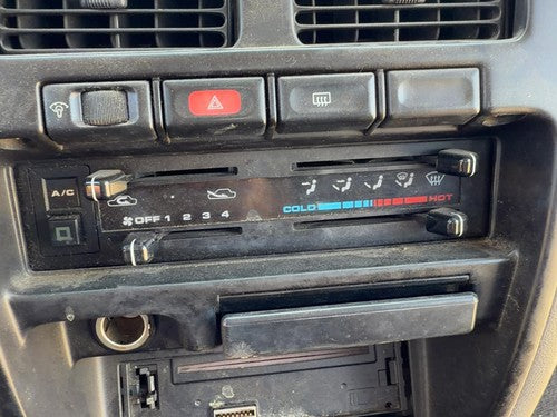 1994 Nissan Pathfinder Temperature Control Module In Dash Heater AC Head Unit